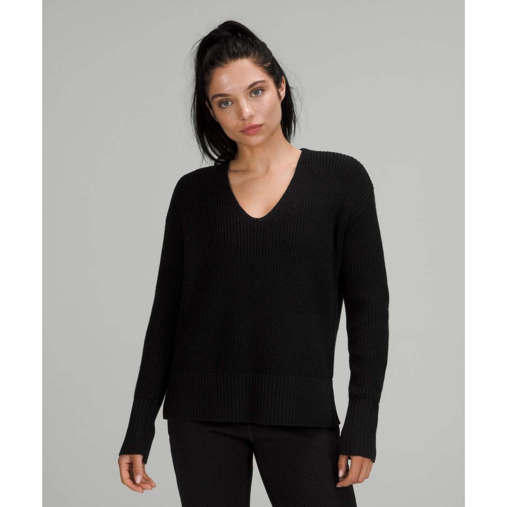Lululemon Merino Wool V-Neck Sweater Black Knit Pullover LW3EQTS Size M/L
